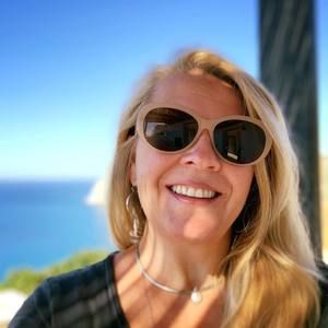 Meet your Posher, Wendy